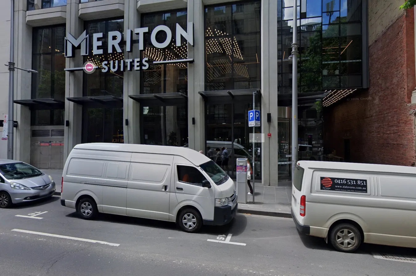 The narrow laneway beside the Meriton Suites entrance